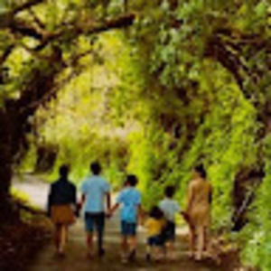 Meet your Posher, Tara may